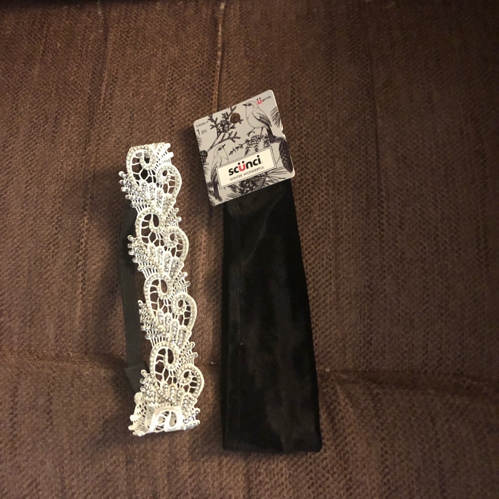 4-sale 2 Glamour Hairbands - 528 $25 or $20 w/offer